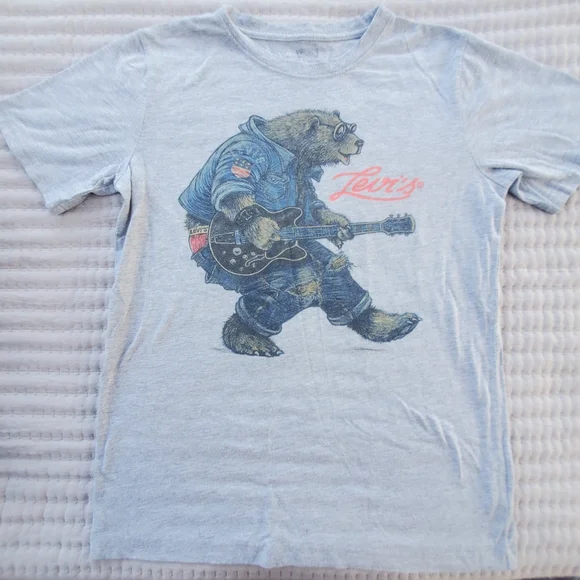 Levi's Bear Playing a Guitar Graphic Tee Size Youth XL EUC - Picture 2 of 3